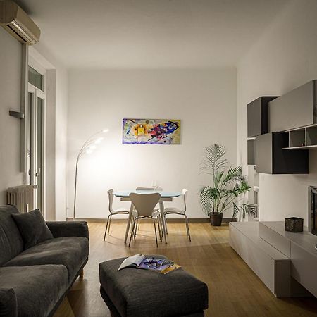 Accomodo Mib20 Bivano City Life Milan Exterior photo